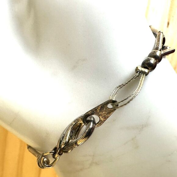 Vintage  Hematite & Silver-Tone Beaded Bracelet - Picture 5 of 9